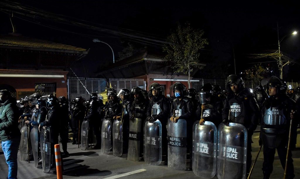 रातभर प्रहरीको सर्च अप्रेशन : काठमाडौंबाटै पक्राउ परे १९५ जना